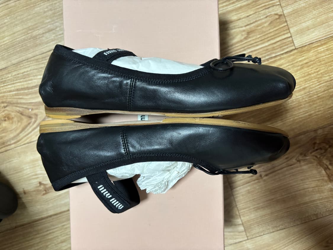 미우미우 발레리나 플랫 상품이미지5