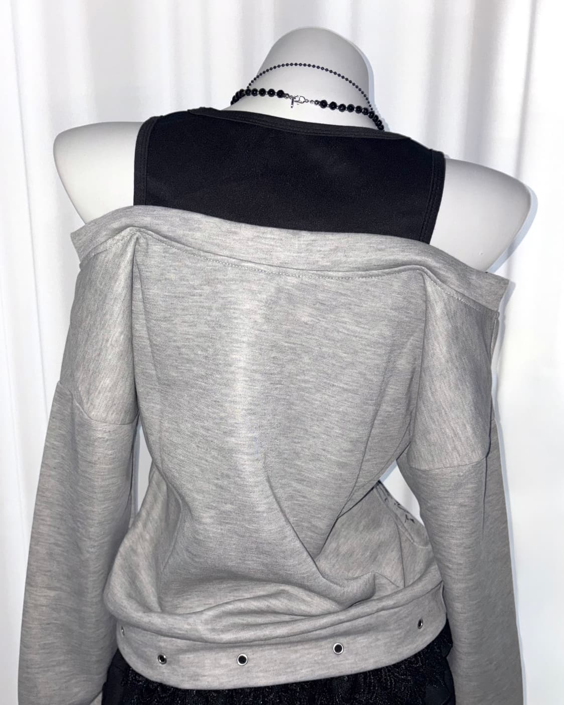 펑크 고딕 쿠로 갸루 맨투맨 레이어드 오프숄더 나나깔 상품이미지4