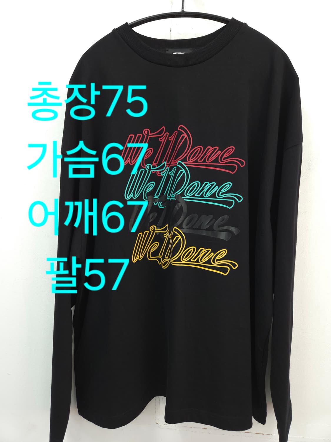 M We11done 웰던 로고 프린트 블랙 긴팔티 상품이미지1