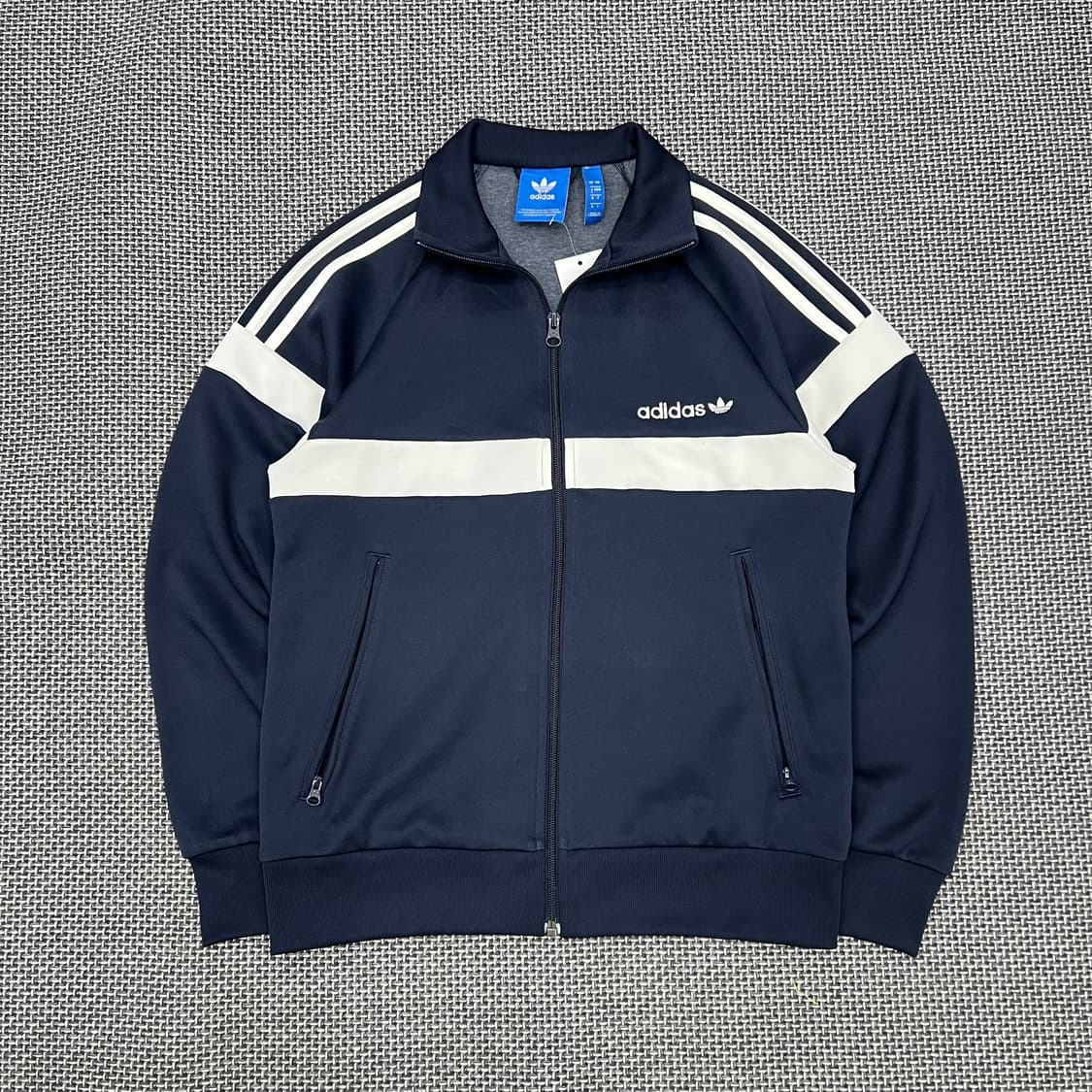 착샷O 아디다스 화이트네이비 져지 상품이미지1