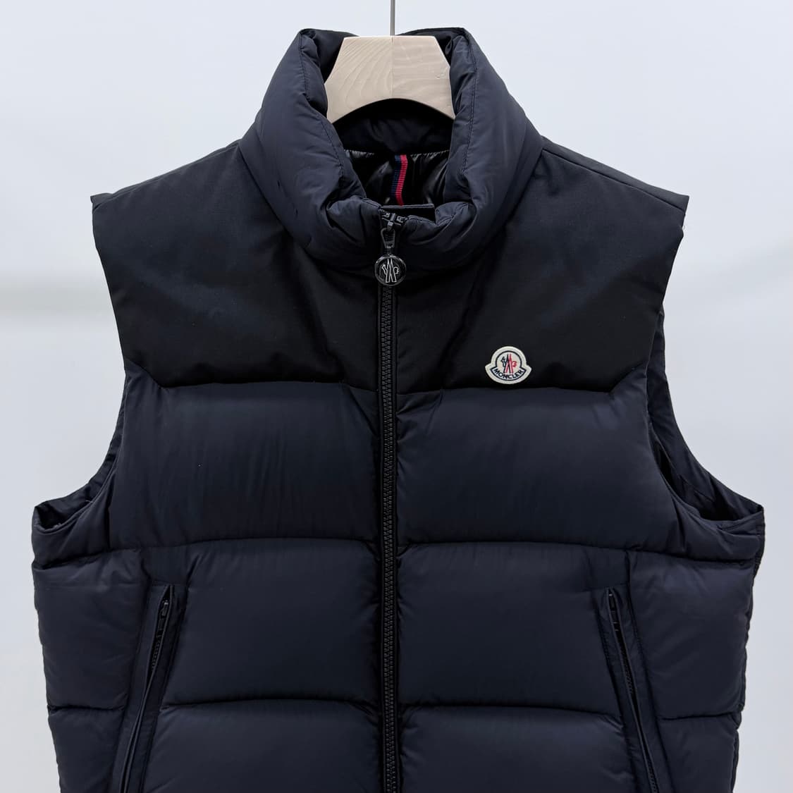 [S급/6] 몽클레어 마벤 조끼 패딩 블랙 상품이미지3
