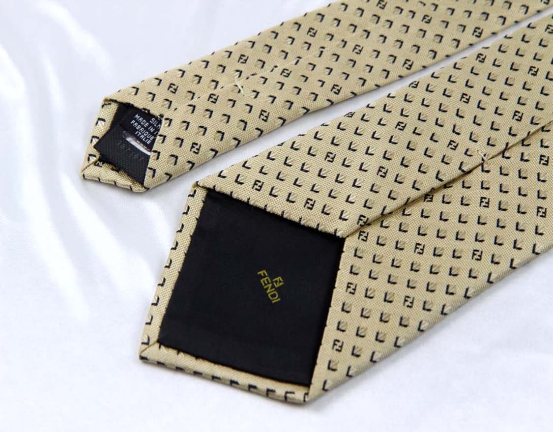 펜디 8.9cm A등급 FF로고 남자 명품 넥타이 상품이미지4