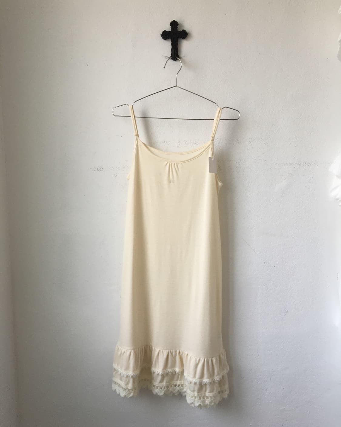 Crochet trimming layer sleeveless onepie 상품이미지2