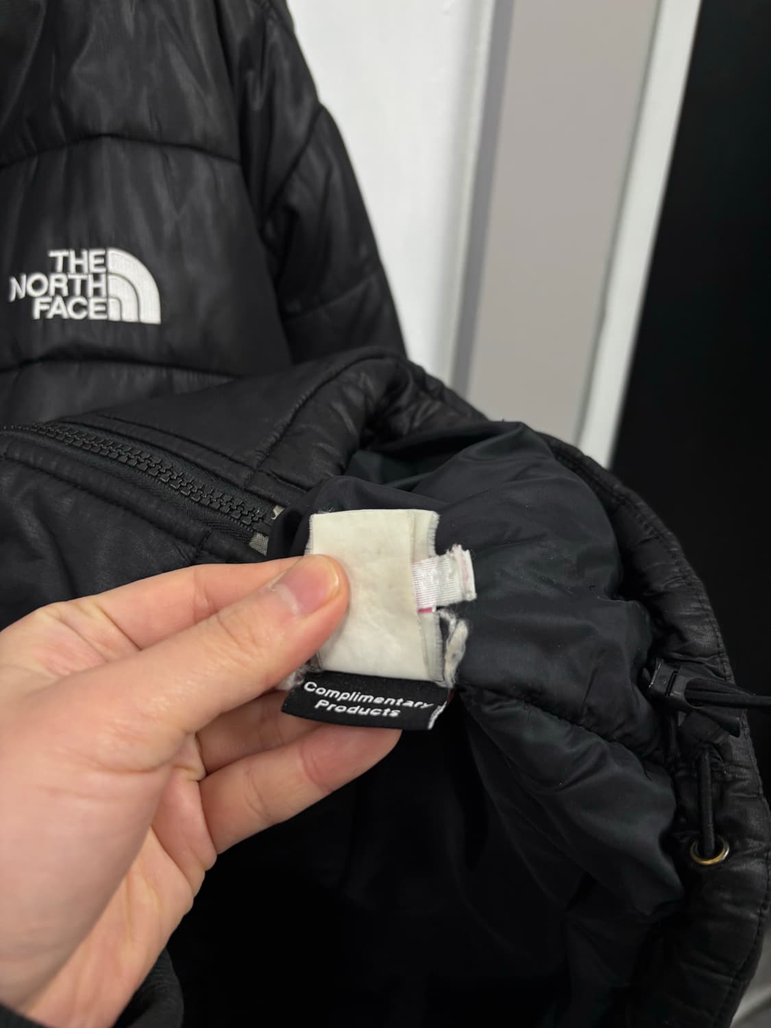 노스페이스 경량패딩 상품이미지7