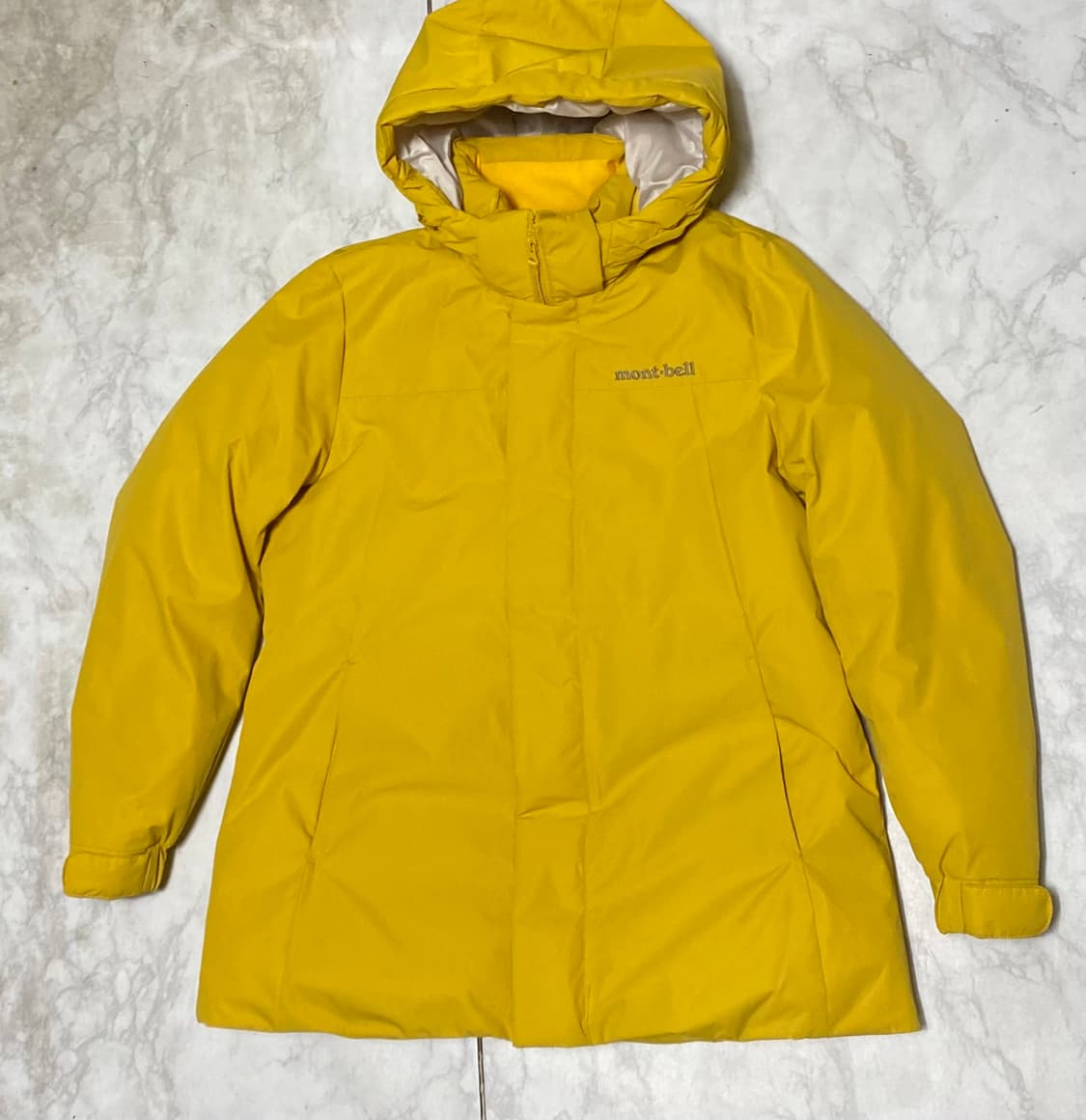 몽벨 여성 패딩 여성 95 ~ 100 상품이미지1