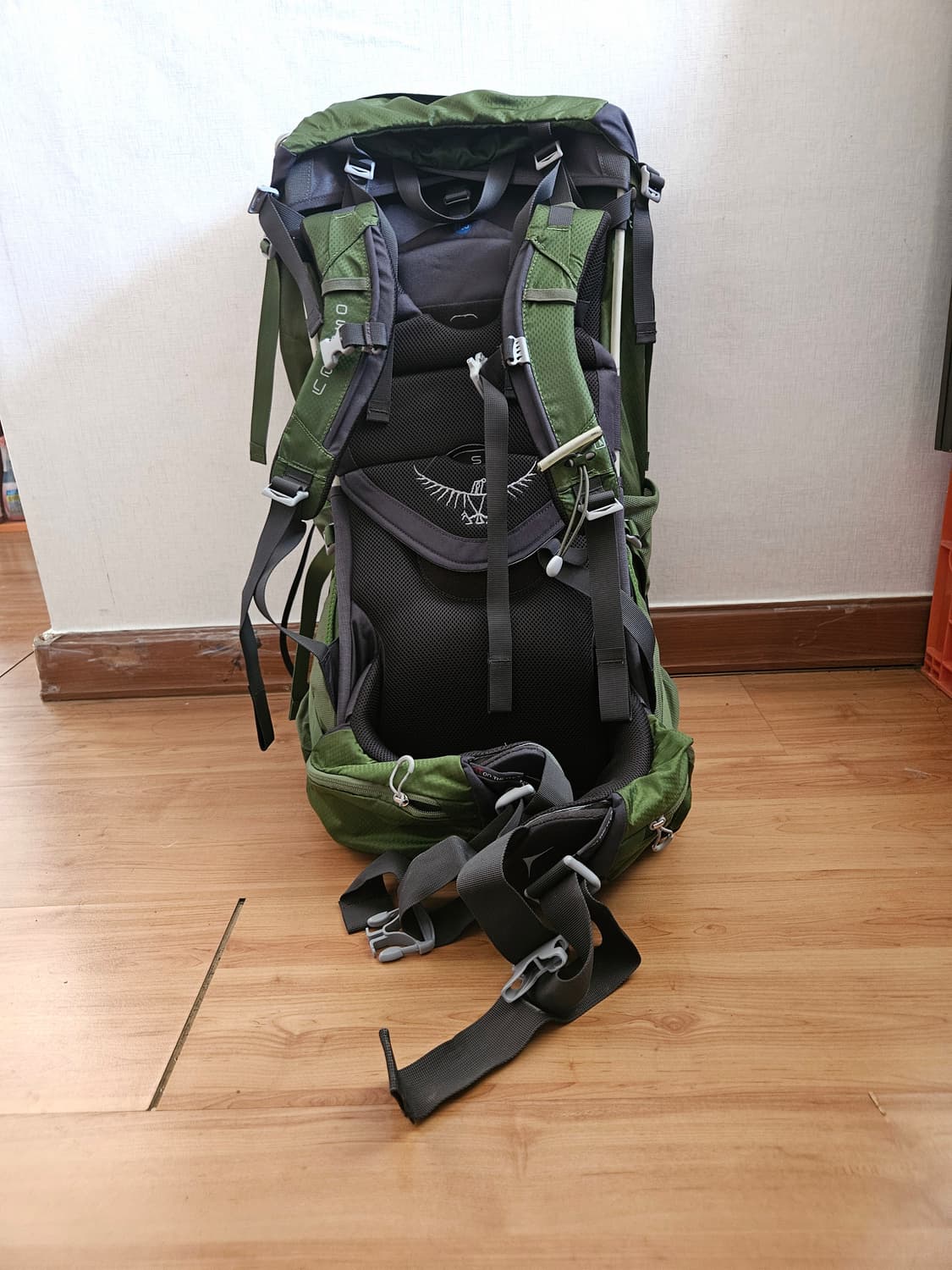 미사용) Osprey 오스프리 볼트 60 등산 배낭 상품이미지4