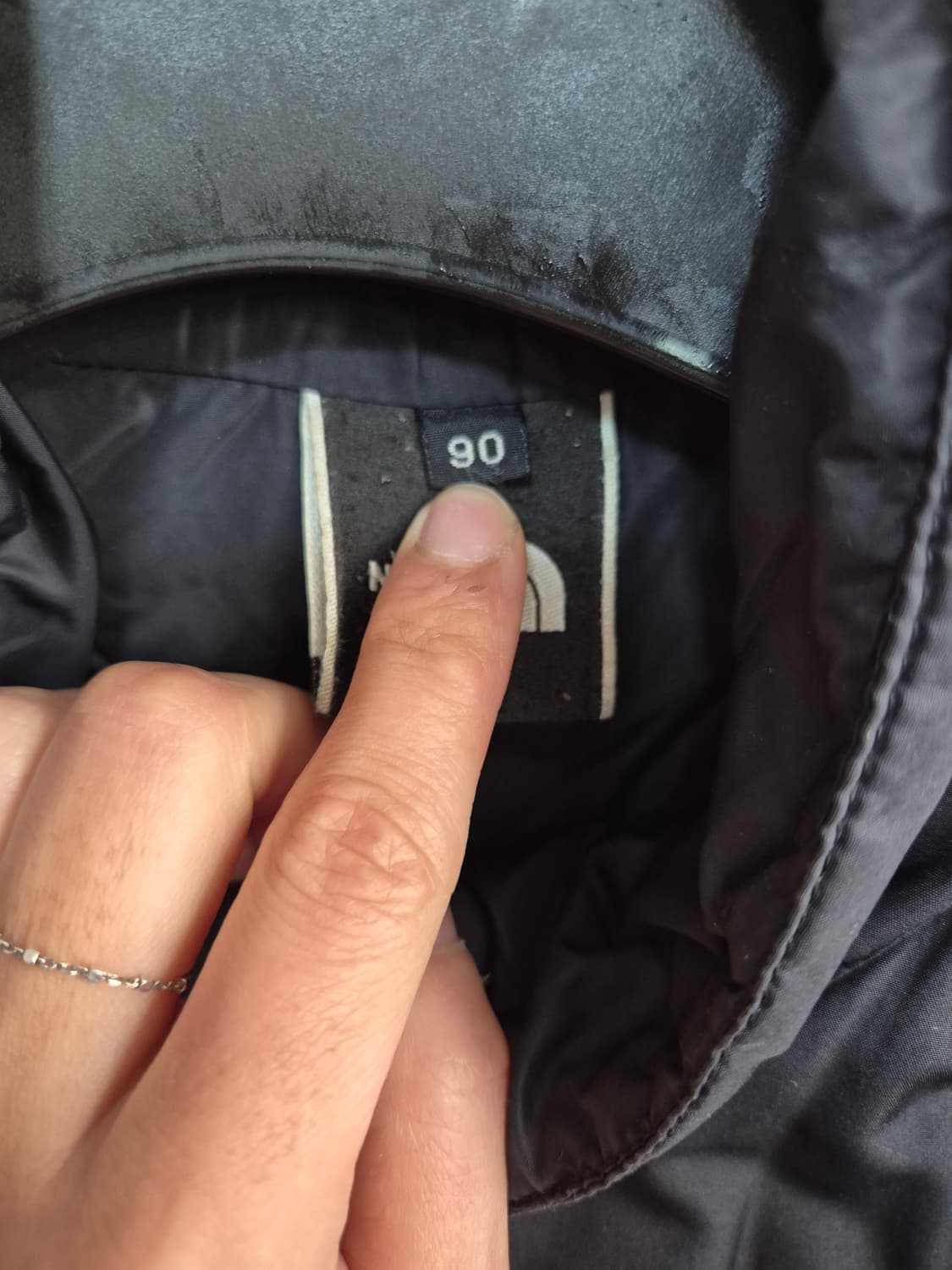 노스페이스 블랙 패딩 자켓 상품이미지6