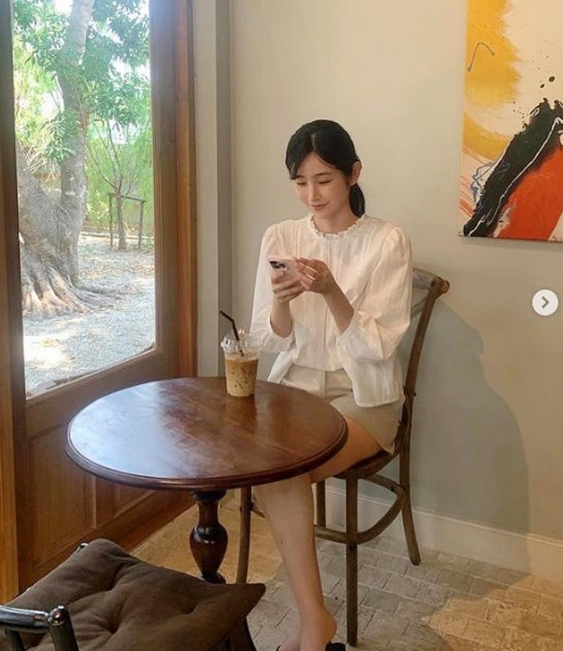 유에르 줄리 레이스 블라우스 아이보리 상품이미지2