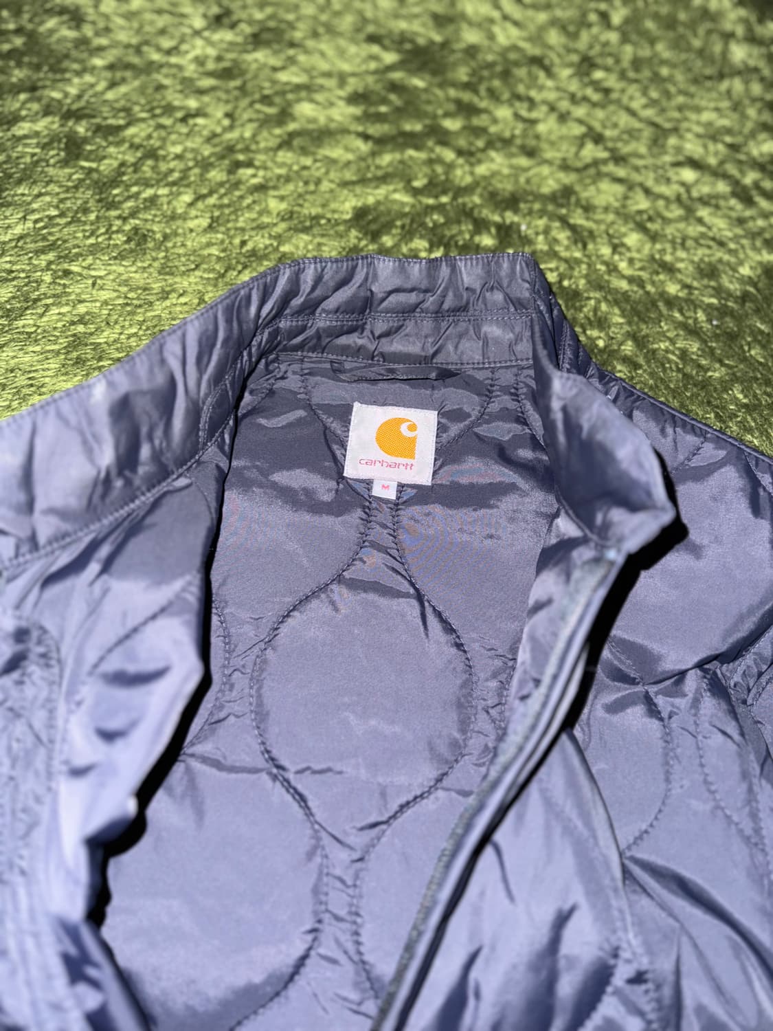 [M] 칼하트 WIP 캠프 퀼티드 라이너 베스트 네이비 상품이미지4