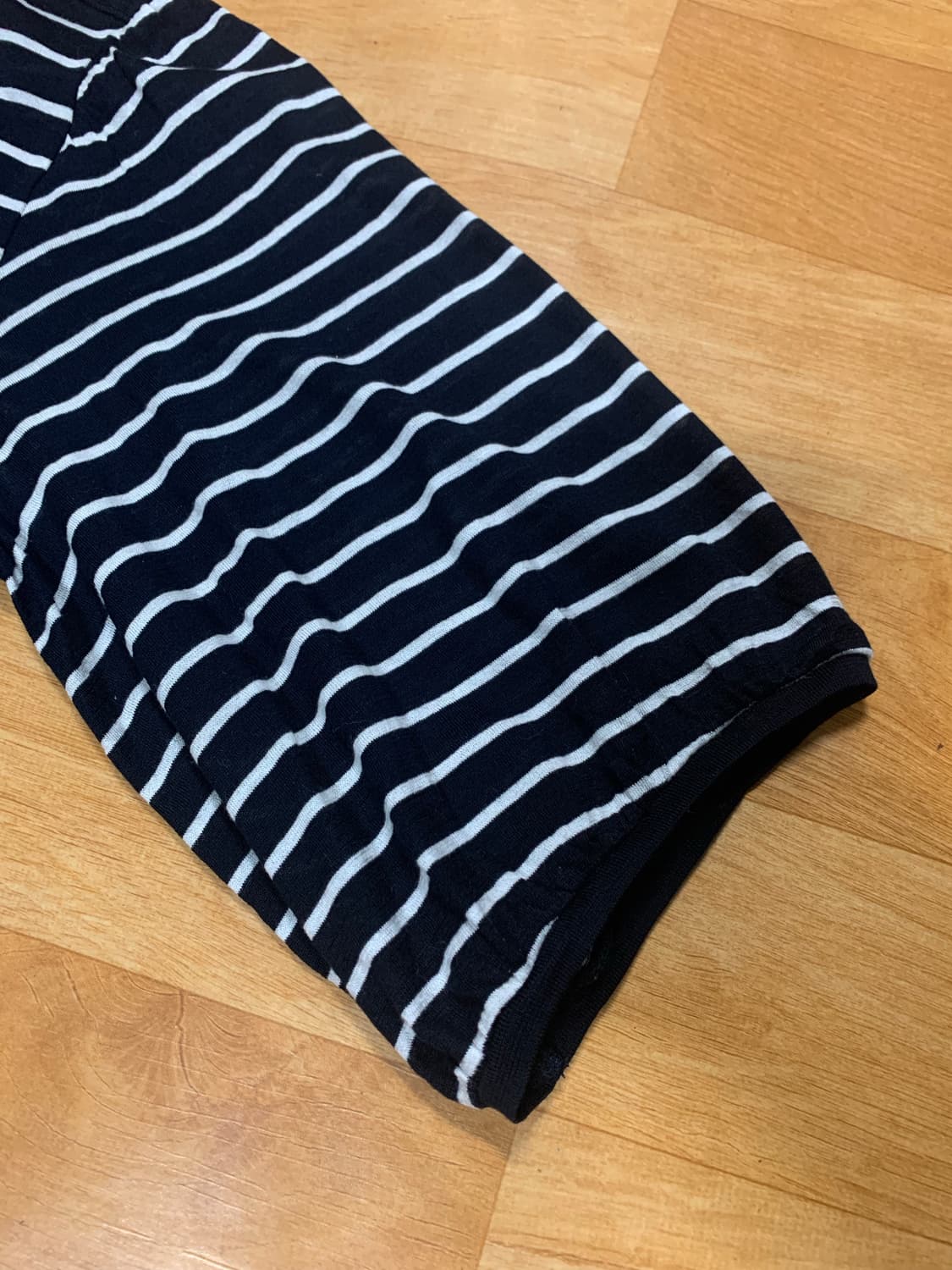 BURBERRY 버버리 런던 스트라이프 패턴 숏츠 슬리브드(2 사이즈) 상품이미지4