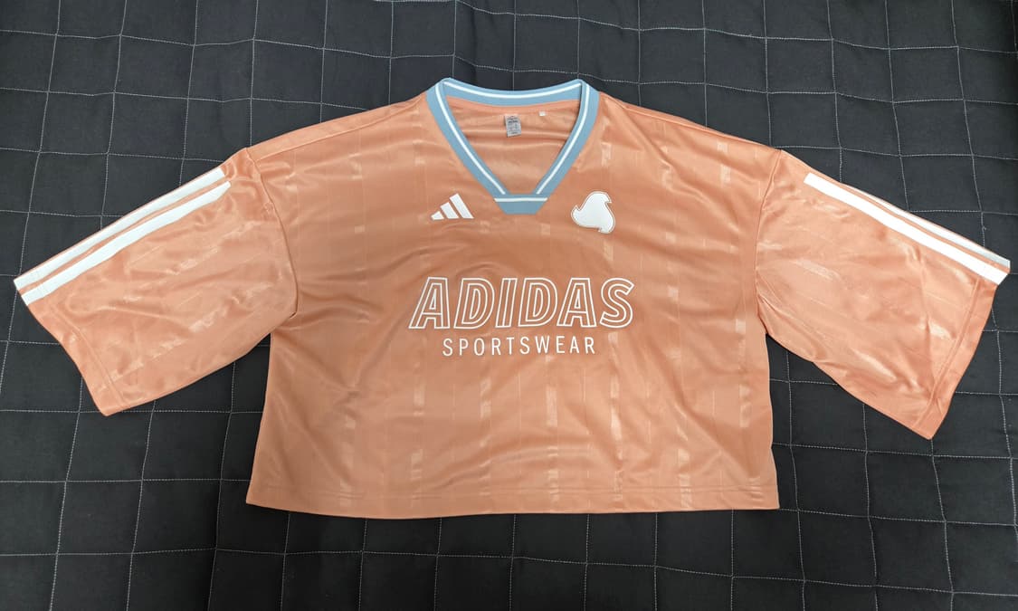 아디다스 크롭티셔츠 S사이즈 새상품❤️‍🔥 상품이미지2