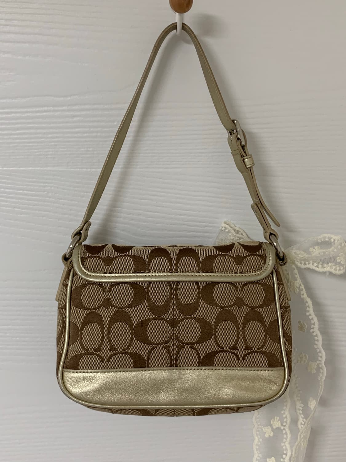 Coach gold mini bag 상품이미지7