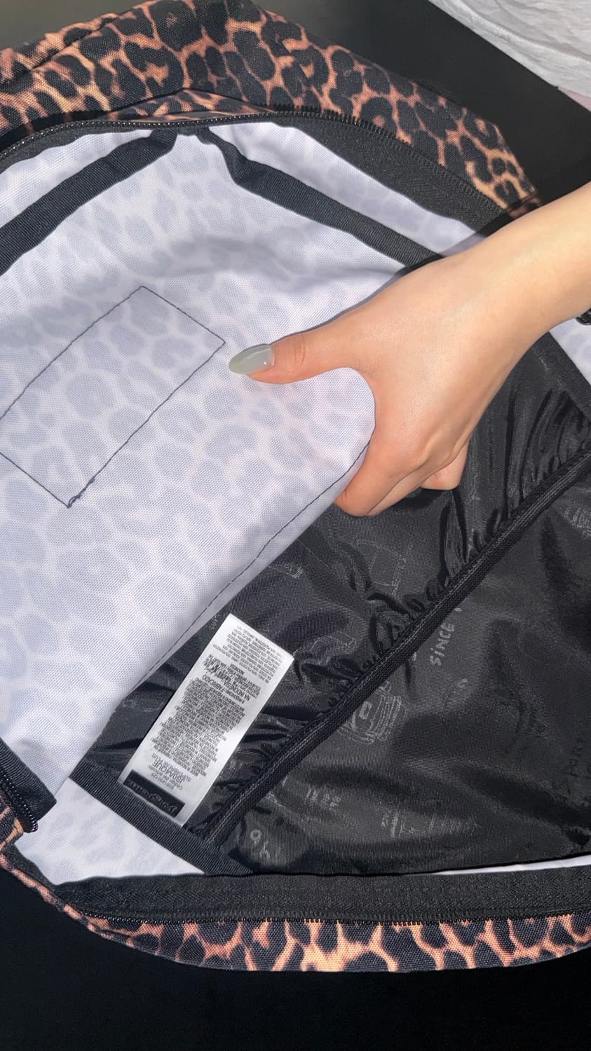 잔스포츠 레오파드 호피 슈퍼브레이크 플러스 랩탑 백팩 상품이미지4