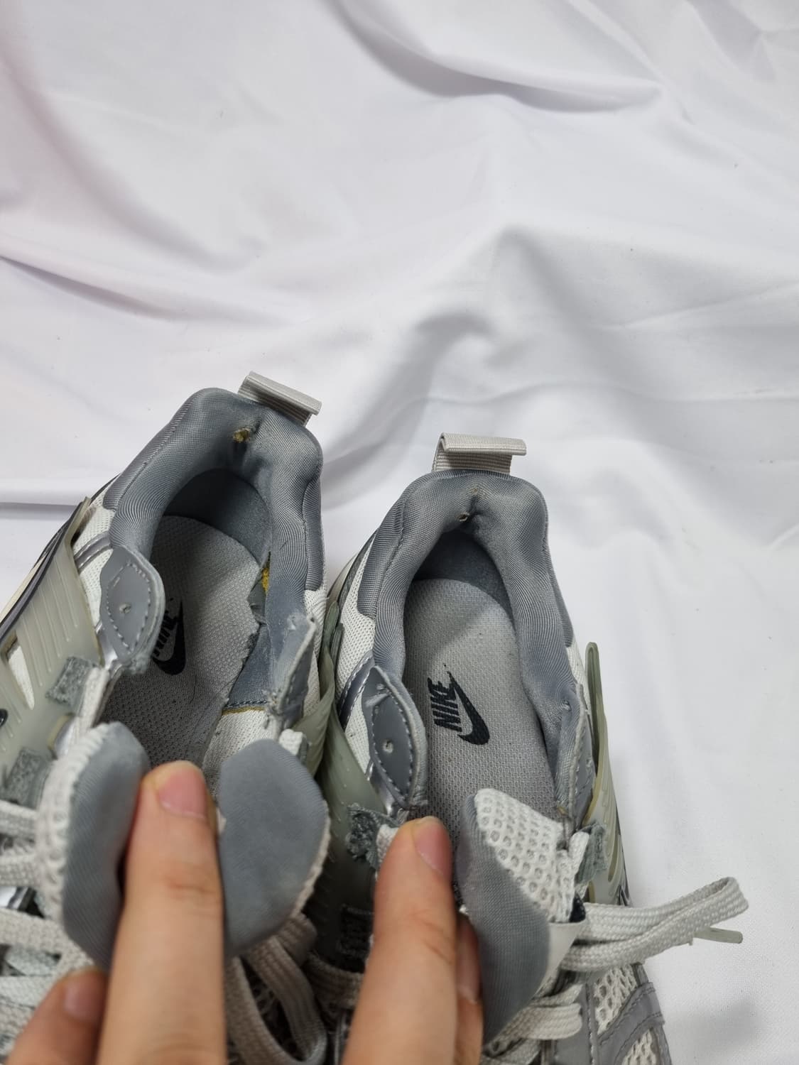 245 나이키 v2k 런 퓨어 플래티넘 울프 그레이 상품이미지6