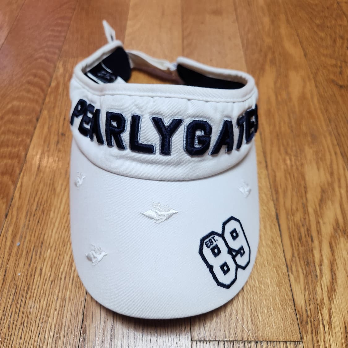 🎯 PEARLY GATES EST.89 골프 바이저 — 클래식에 스웨그 상품이미지1