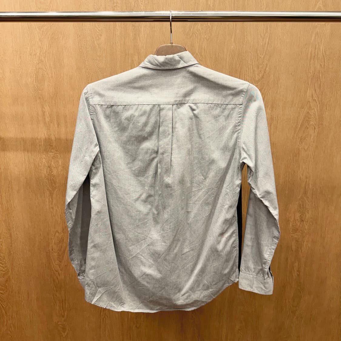 하레 혼방 패널 긴팔 울 셔츠 스트라이프 전면 포켓 디테일 네이비 그레이 상품이미지3