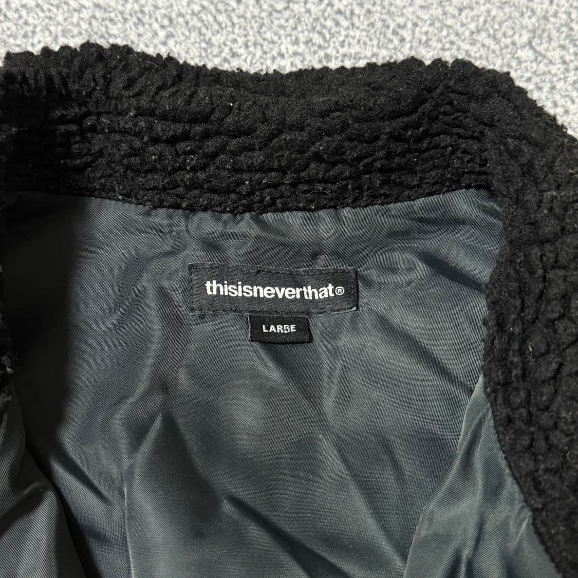 디스이즈네버댓 후리스 L 상품이미지9