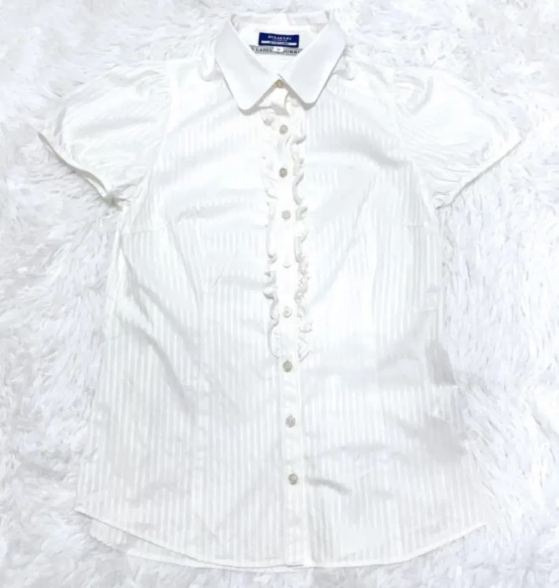 출국정리)버버리 블루라벨 스트라이프 패턴 프릴 퍼프 블라우스 상품이미지1