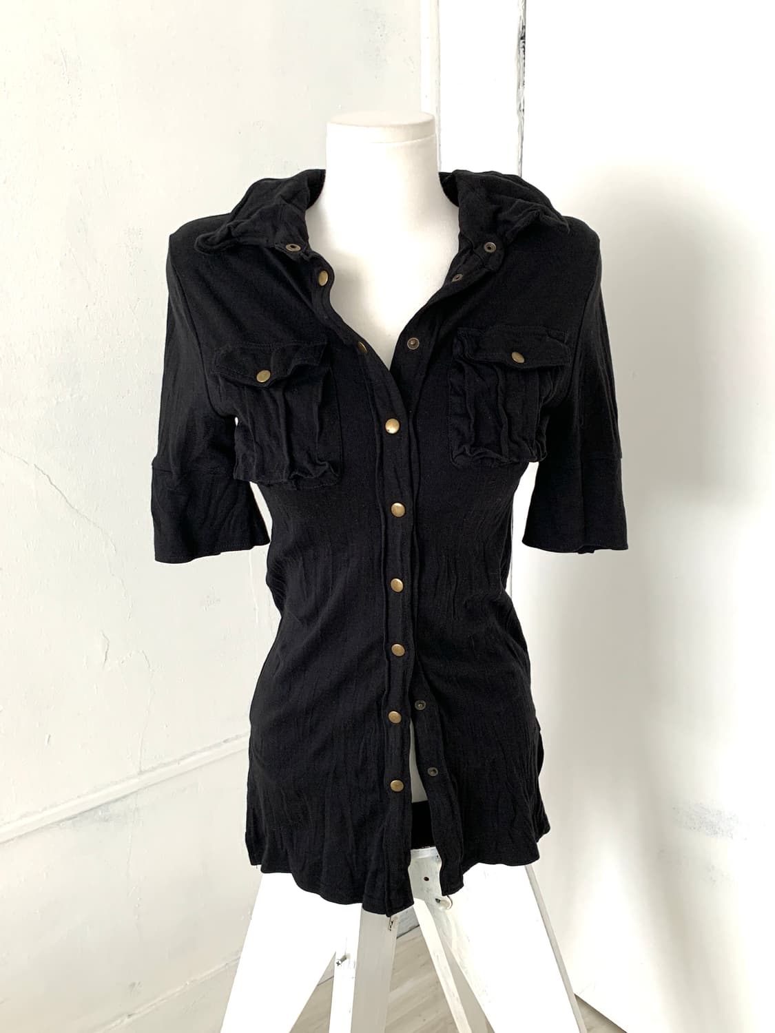 Black pleated pocket detail top 상품이미지1