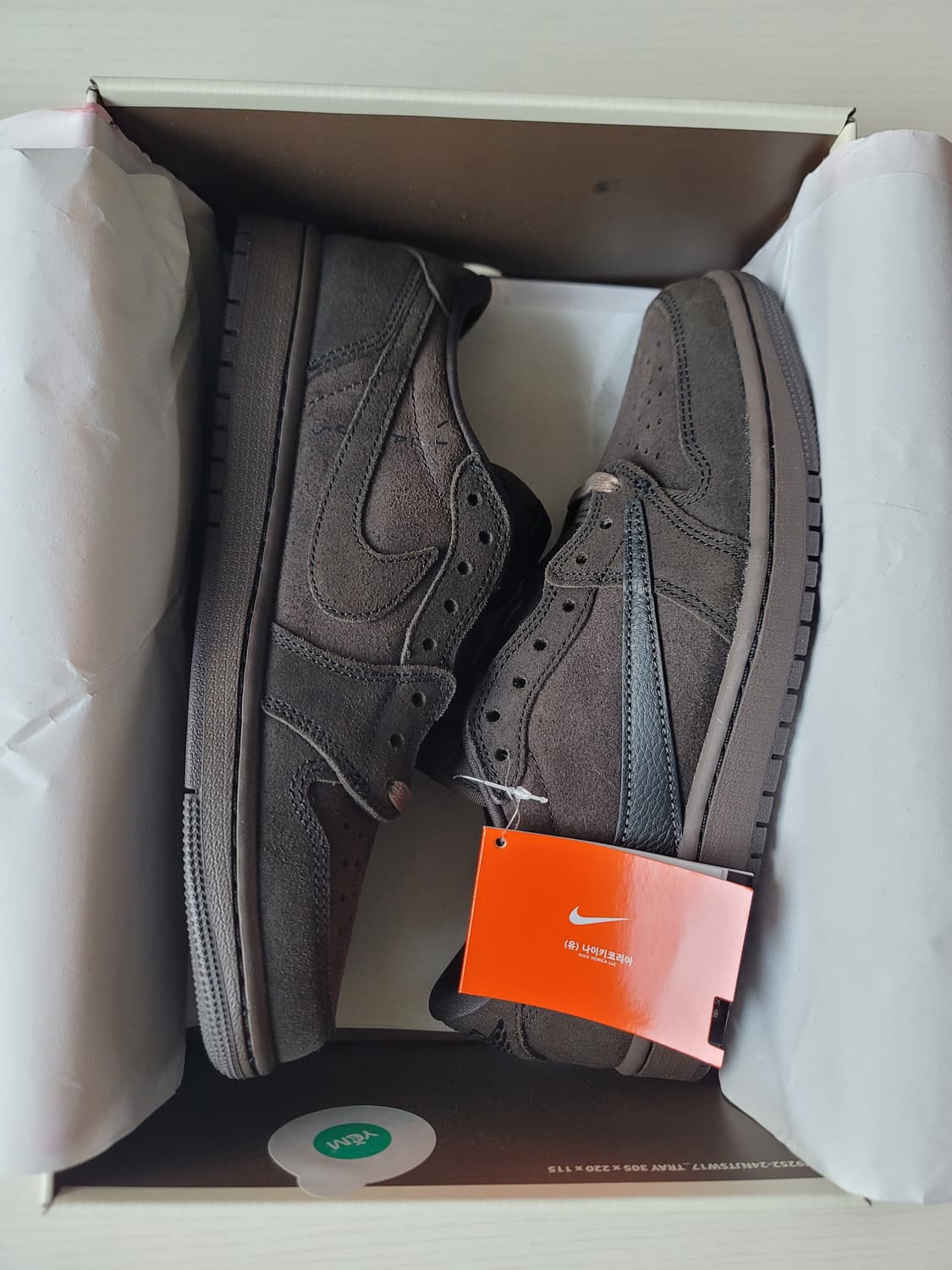 [265]트래비스 스캇 x 조던1 로우 벨벳 브라운 상품이미지8