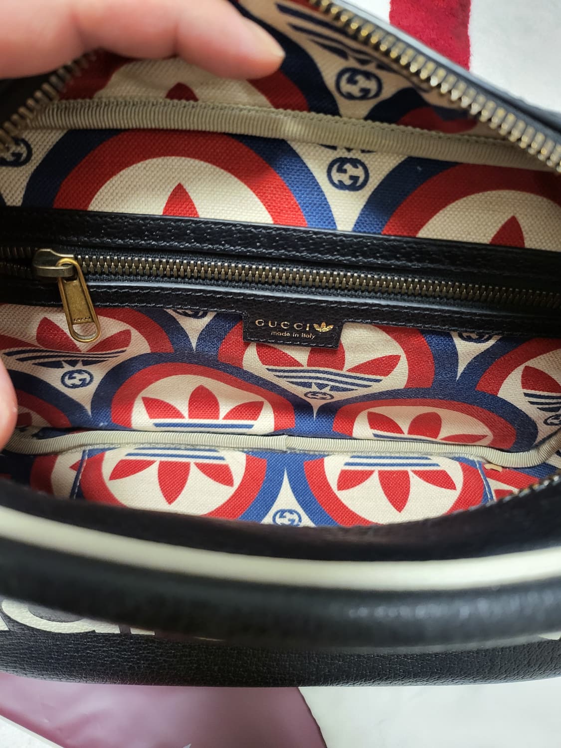 구찌 x 아디다스 메신저백 상품이미지5