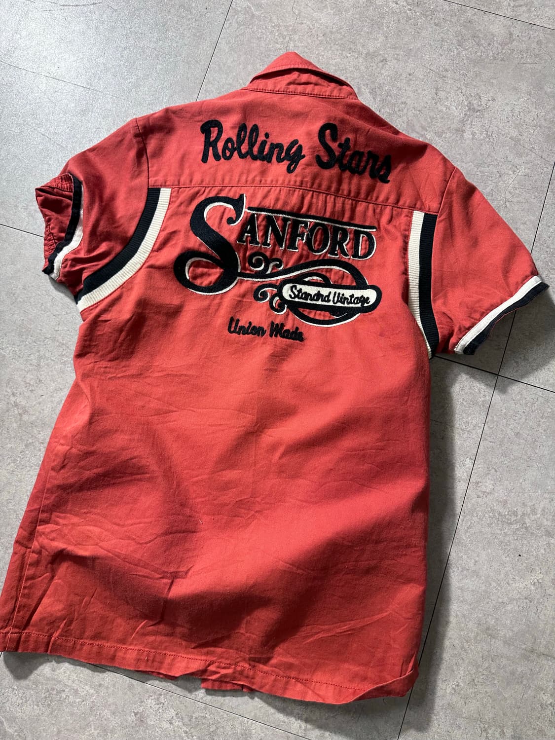 embroied lettering point shirt 상품이미지5