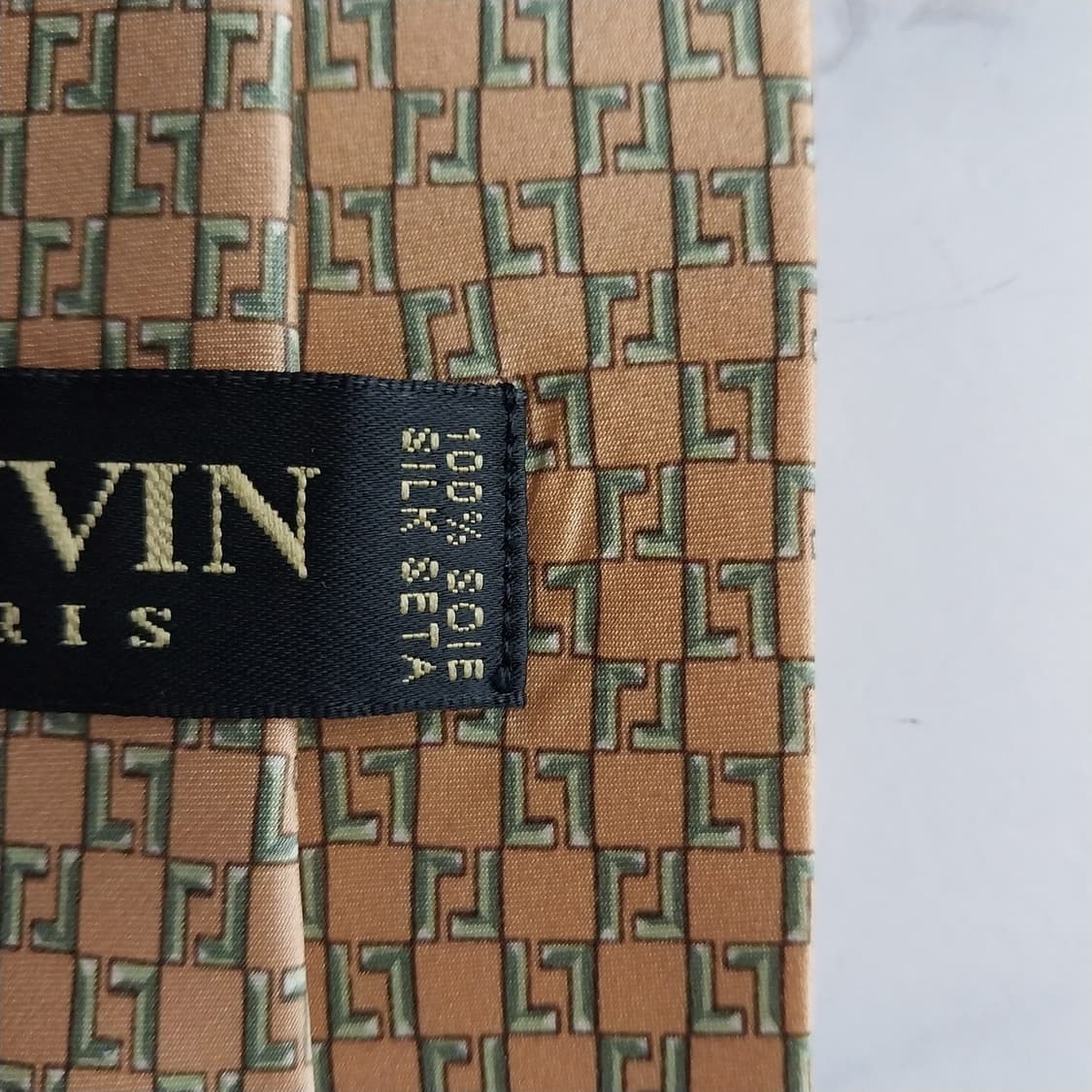 랑방 실크 베이지&그린 자카드 패턴 넥타이 9.3cm A등급 K1481
 상품이미지8