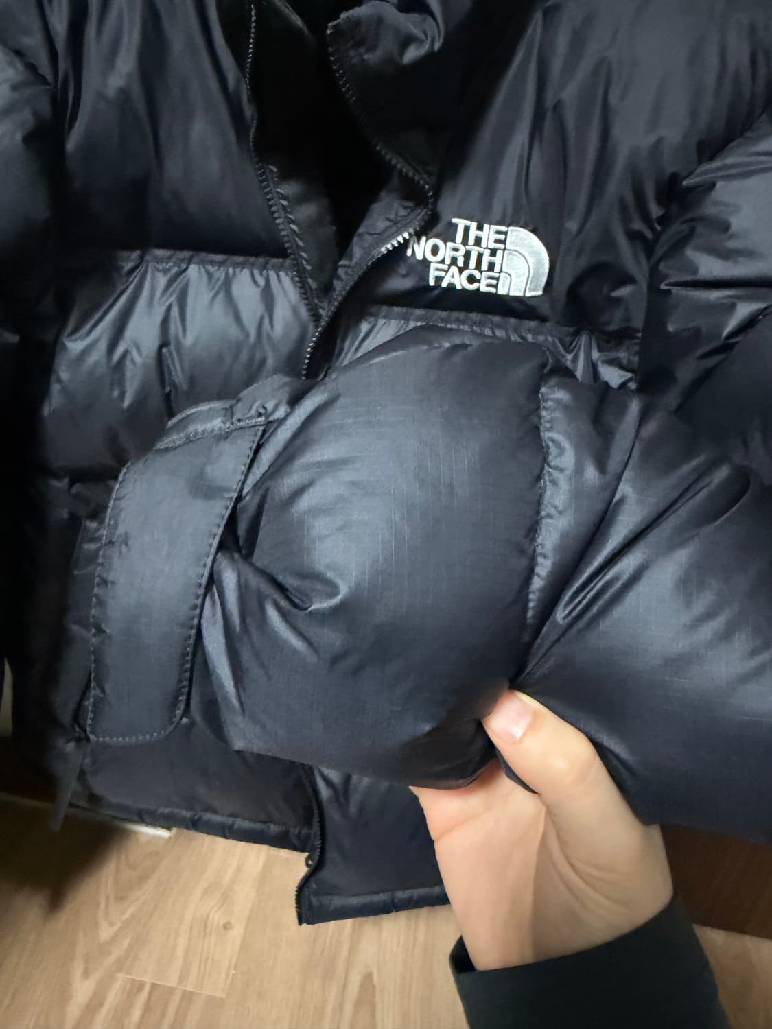 노스페이스 1996 레트로 리얼 자켓 블랙 - 25FW 남녀공용 95M 상품이미지3