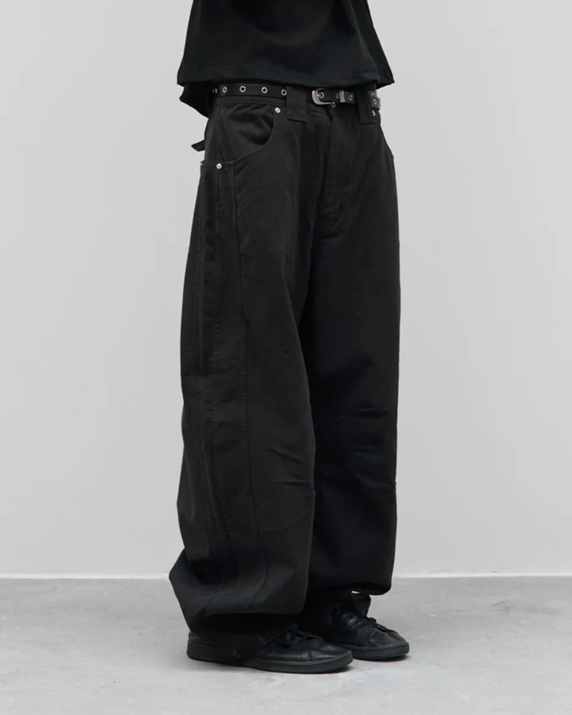 Technical Curved Jeans 상품이미지1