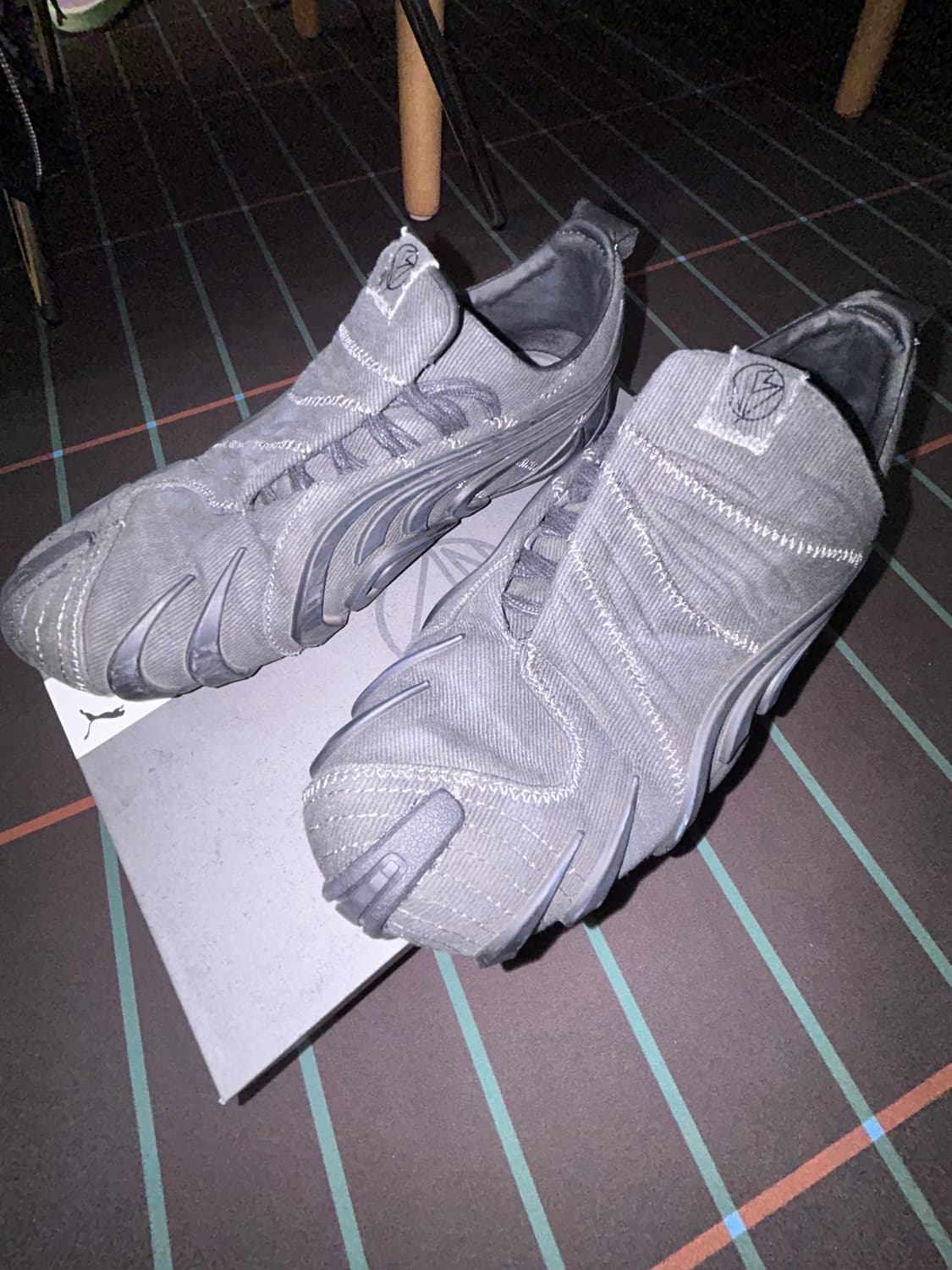 푸마 x 노페이스 스튜디오스 탈론 미디엄 그레이 250 상품이미지10