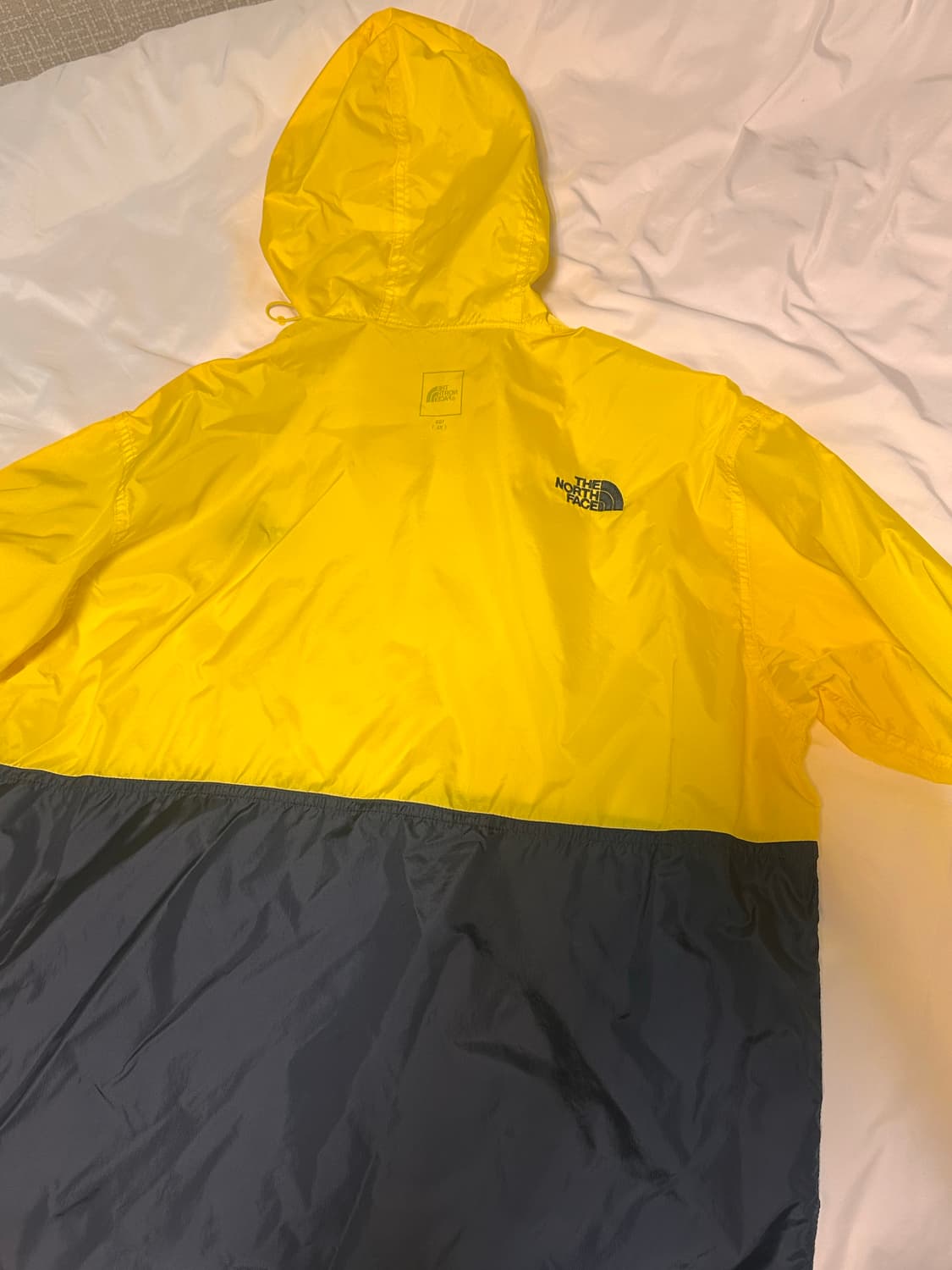 노스페이스 바람막이 상품이미지3