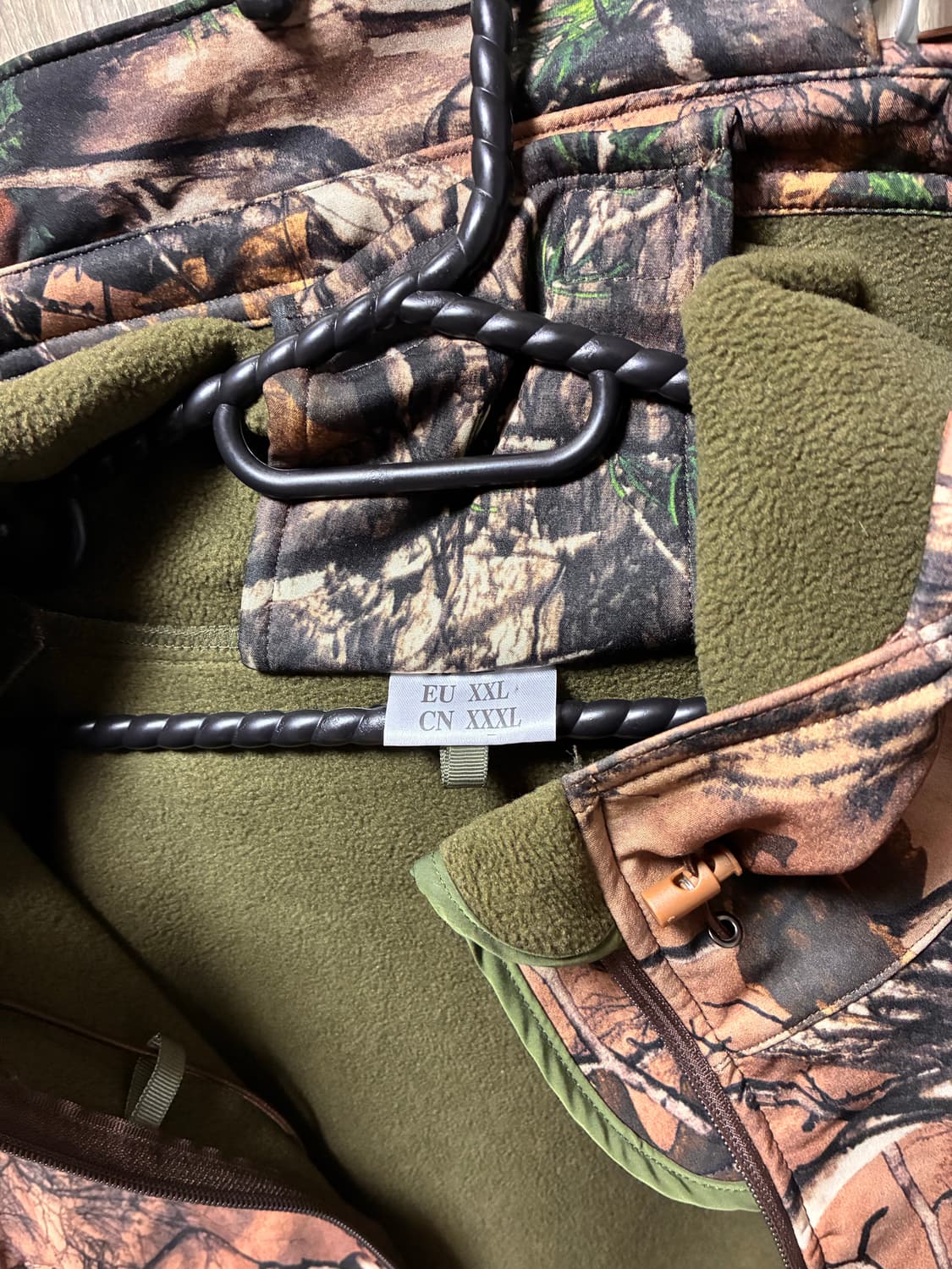 리얼트리 카모 패턴의 후드 자켓 상품이미지4