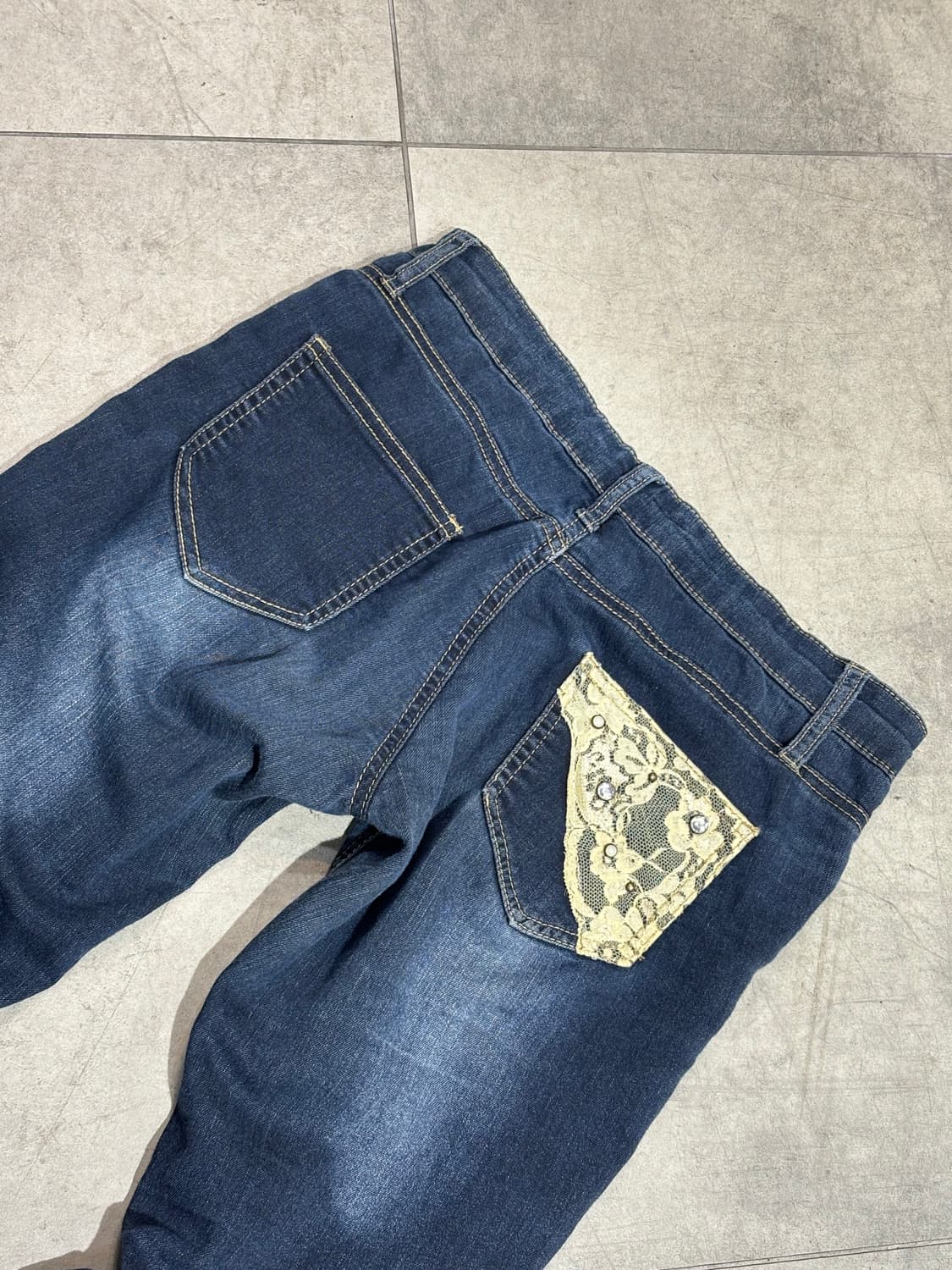 엑시즈팜 빈티지 레이스 디테일 데님팬츠 상품이미지10