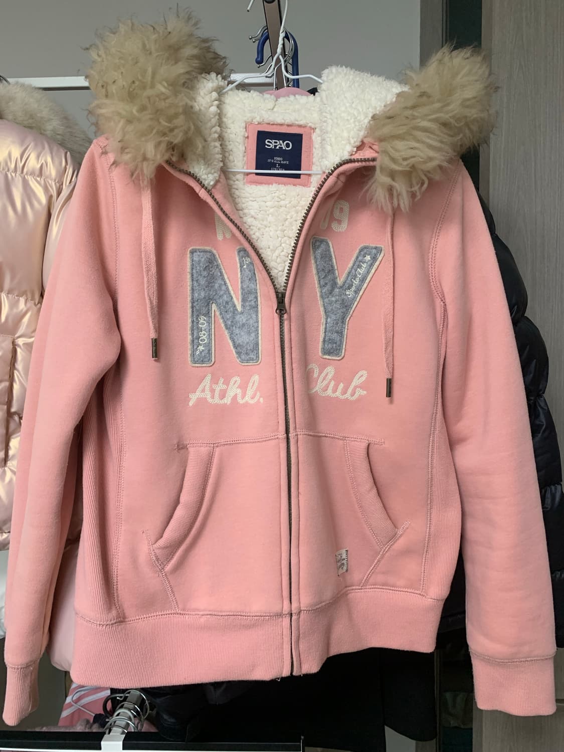스파오 핑크 후드집업 상품이미지1