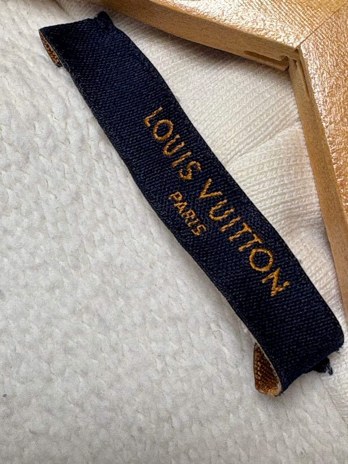 루이비통 버질아블로 3D 포켓 후드티 상품이미지3