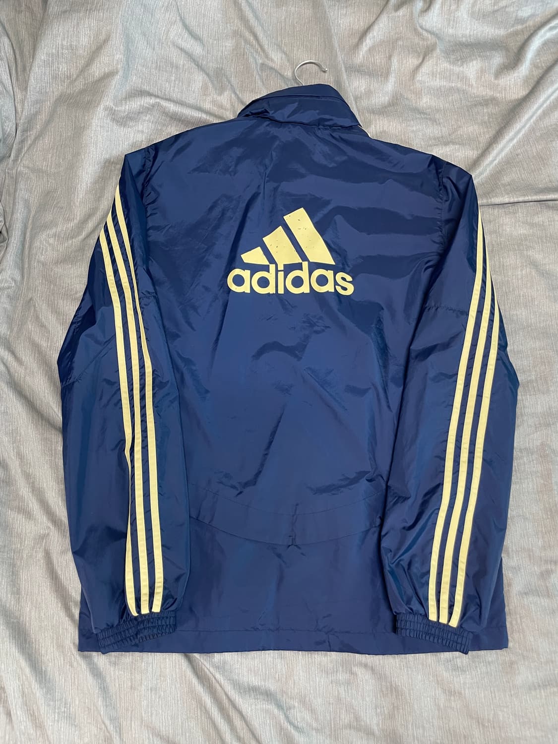 12-13 첼시 아디다스 바람막이 105 XL 판매합니다!(착샷o) 상품이미지2