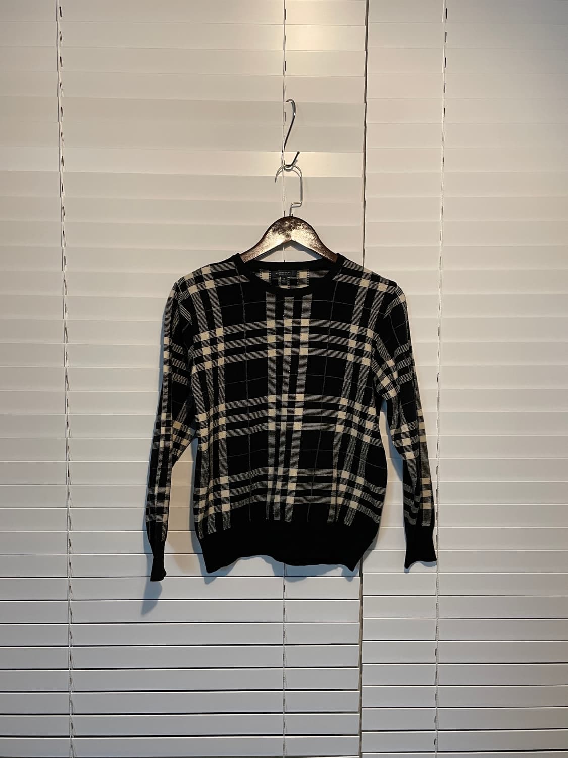 버버리 블랙 노바체크 니트 상품이미지3