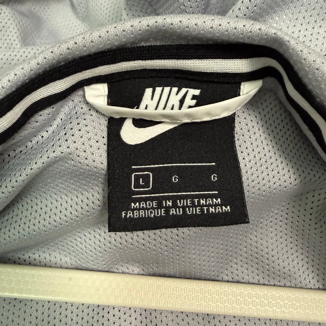 나이키 바람막이 윈드브레이커 L 블랙 화이트 상품이미지3