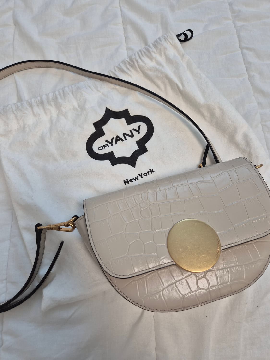 오야니 크로스백 베이지 상품이미지1