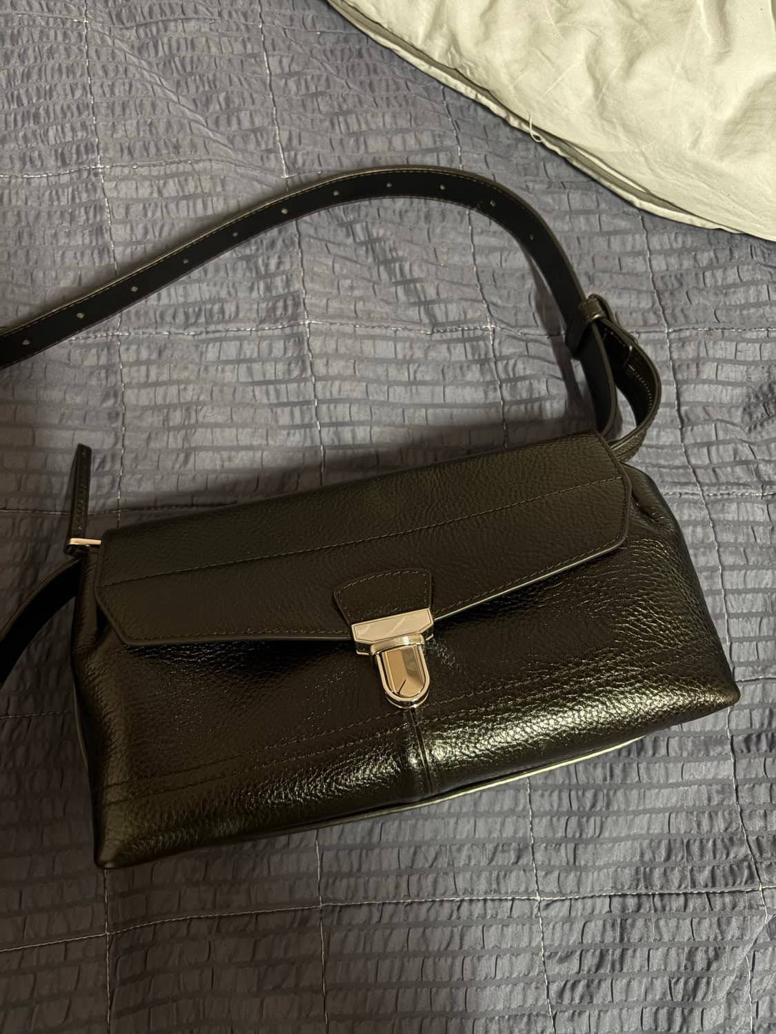 [새상품] 르메르 기어백 스몰 에스프레소 상품이미지1