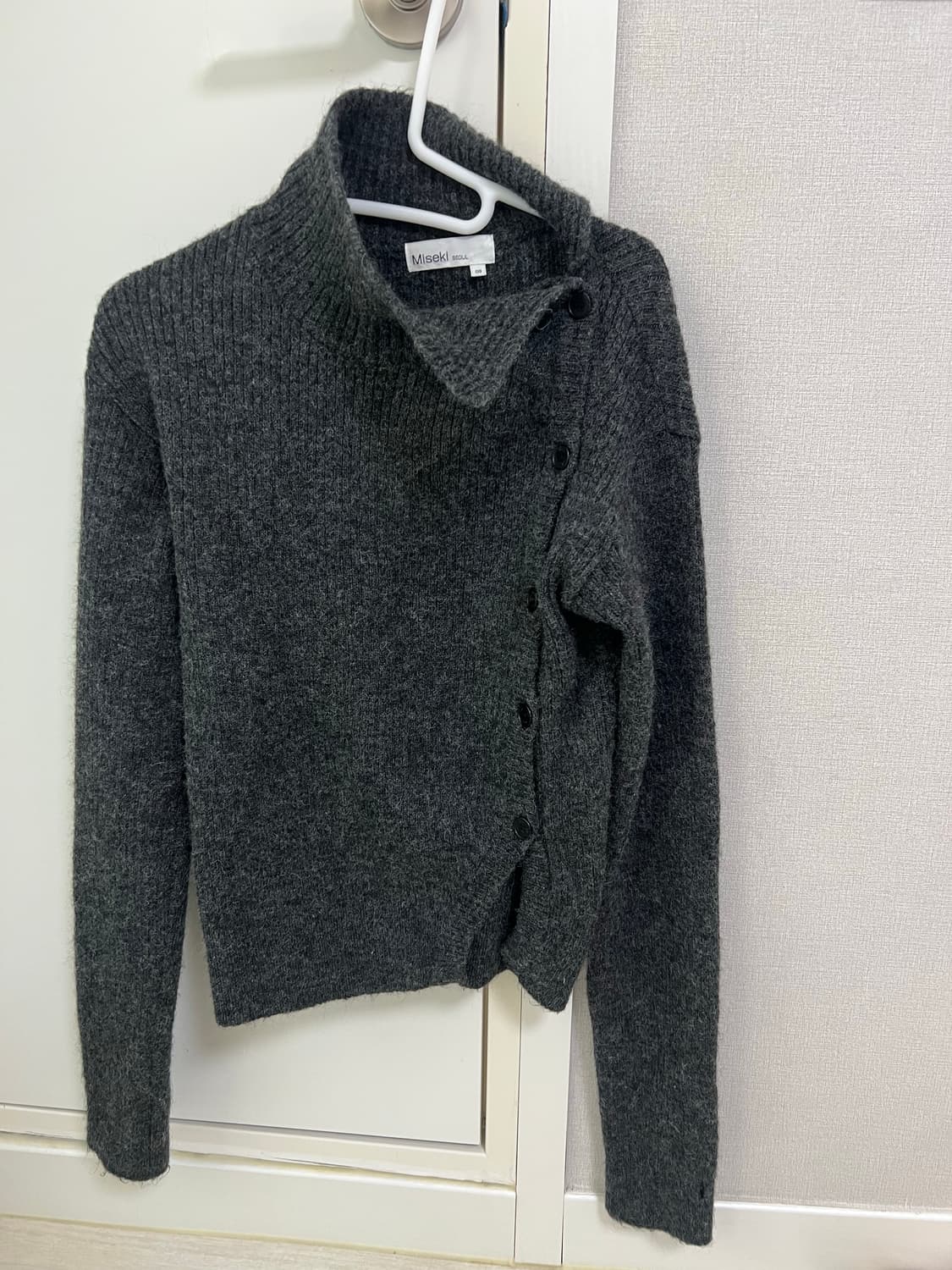 Side button knit CHARCOAL 상품이미지2