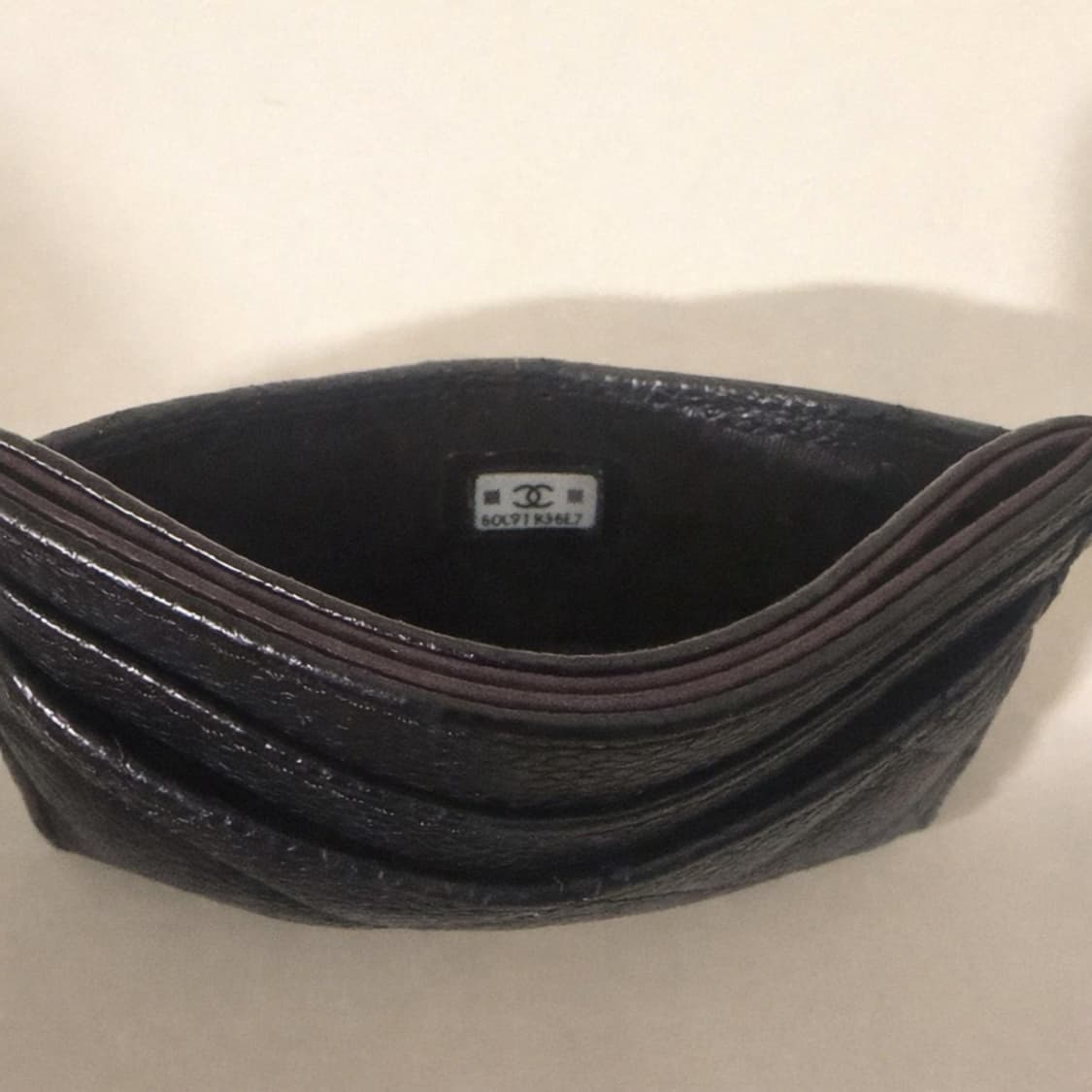 샤넬 클래식 은장 카프스킨 카드지갑 판매 상품이미지9