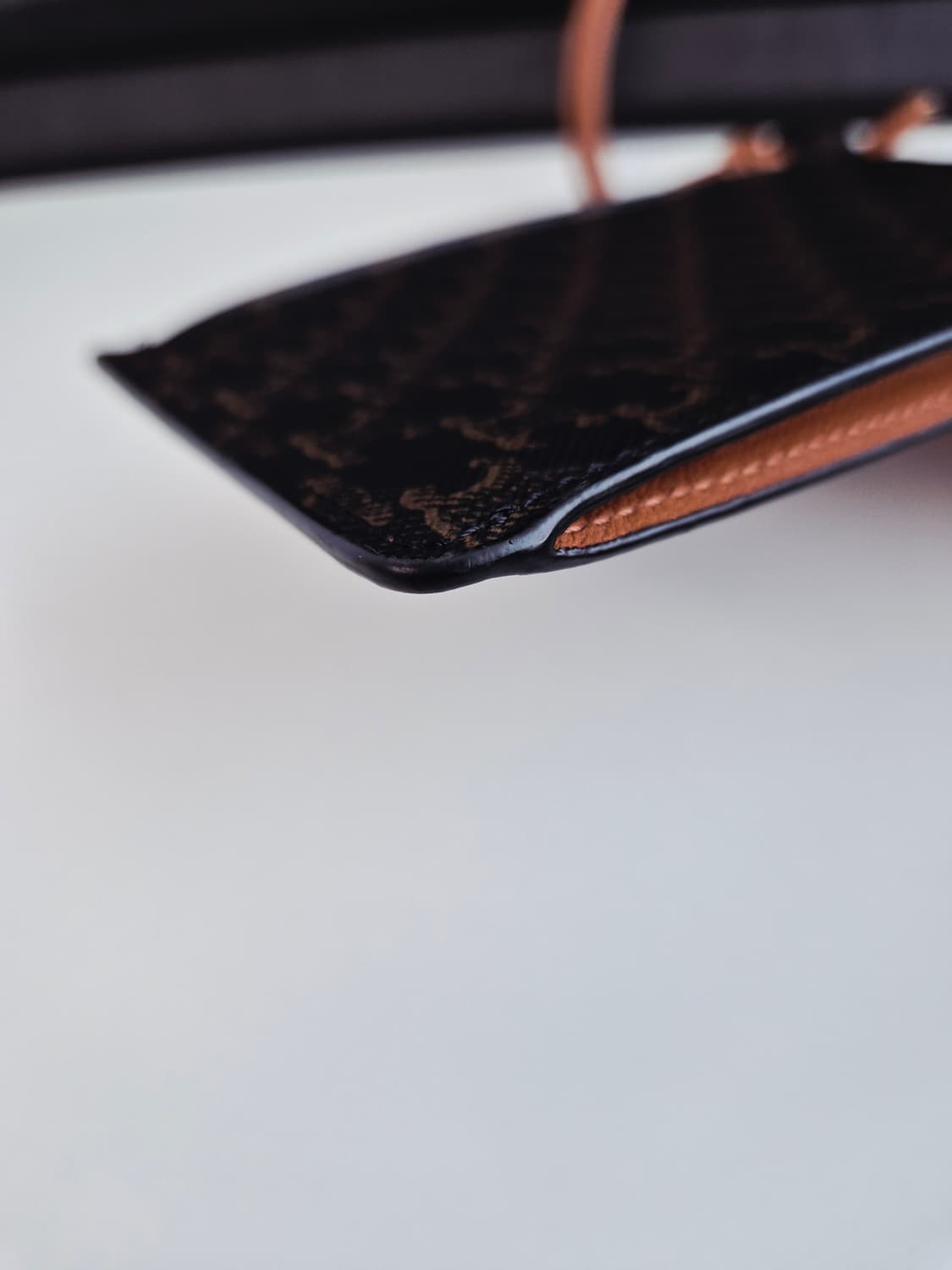 셀린느 트리옹프 폰 파우치백 (영수증 포함 풀구성) S~A+급 상품이미지6