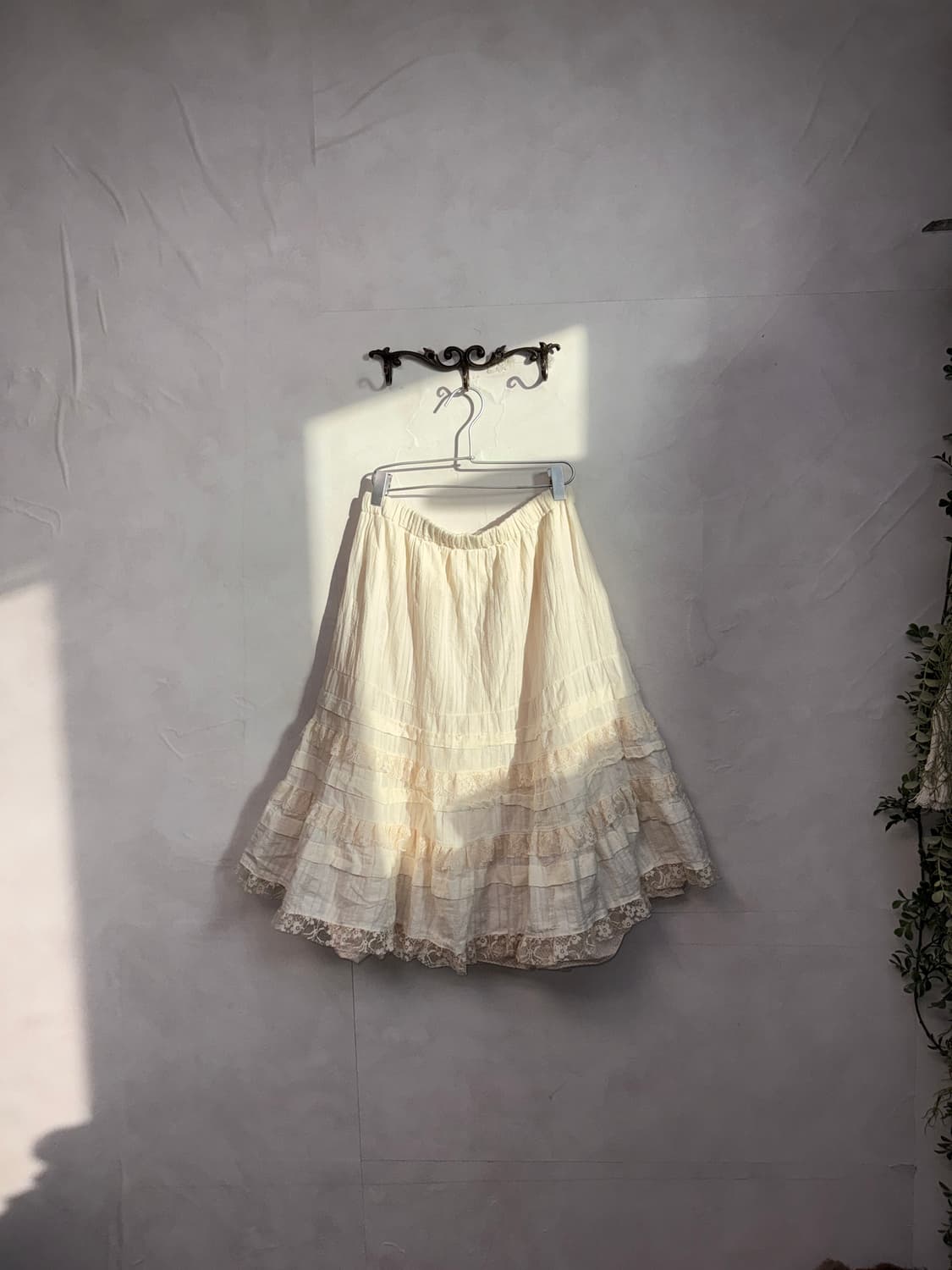Ivory bohemian floral lace layered skirt 상품이미지1