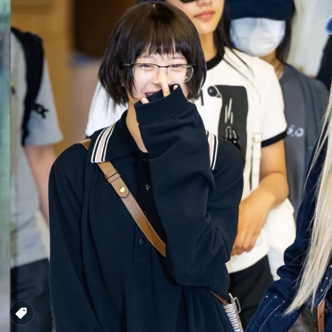 [뉴진스 하니 착용] 캐피탈 피케 랑글 컬러 레트로 폴로 블랙 상품이미지1