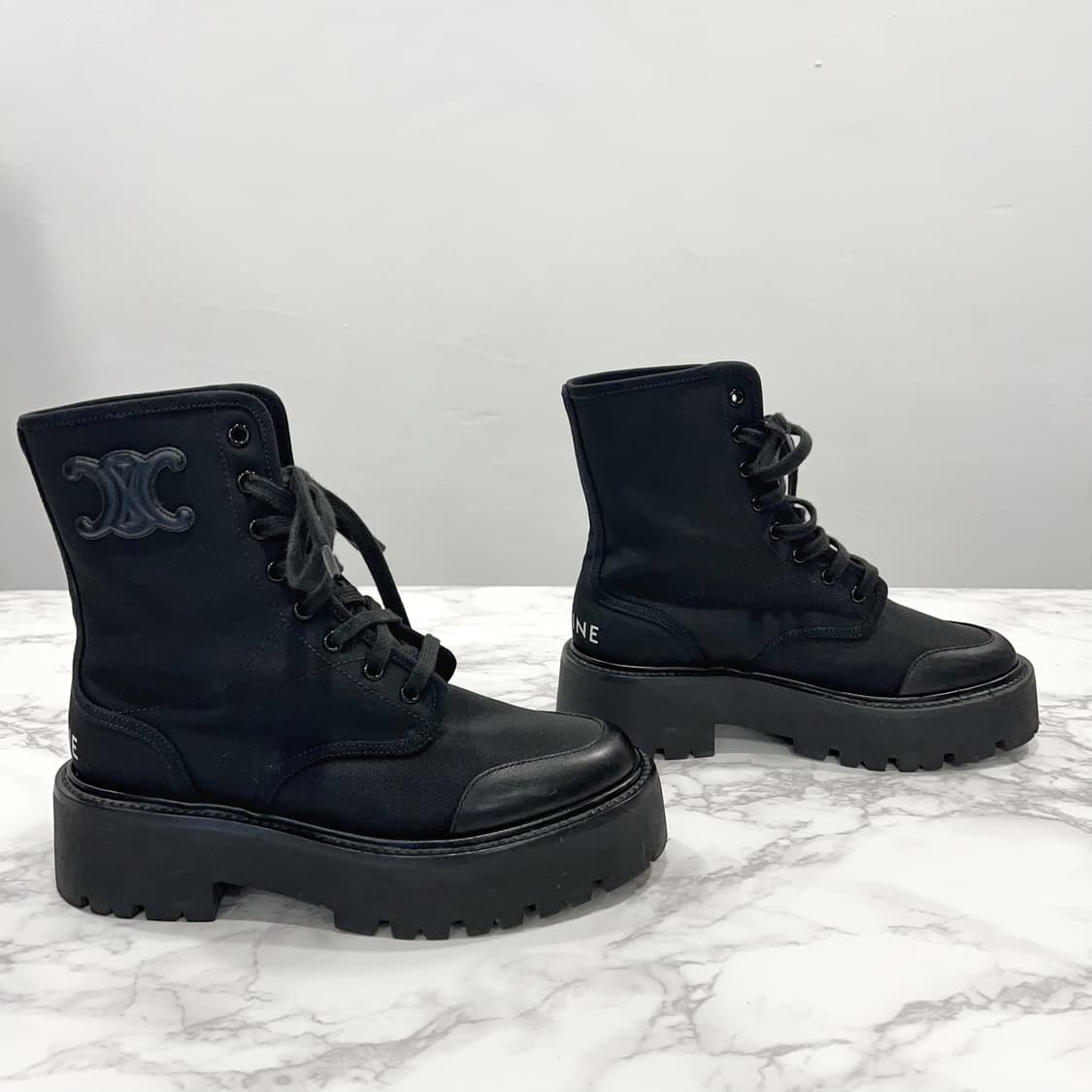 셀린느 벌키 레이스업 워커 부츠 상품이미지2