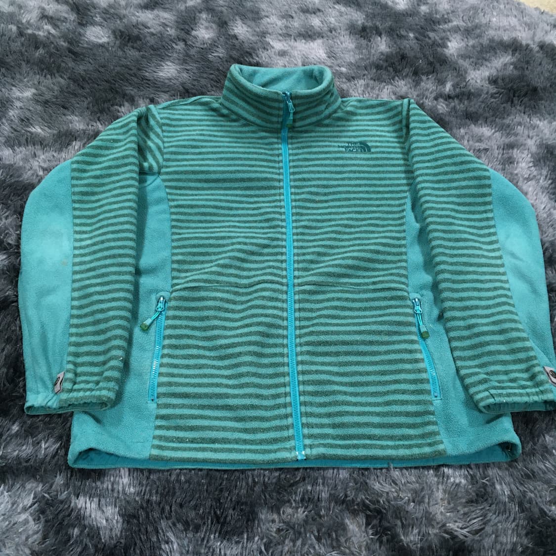 투티/0284 노스페이스 스트라이프 플리스 그린 블랙 반 집업 자켓 상품이미지2