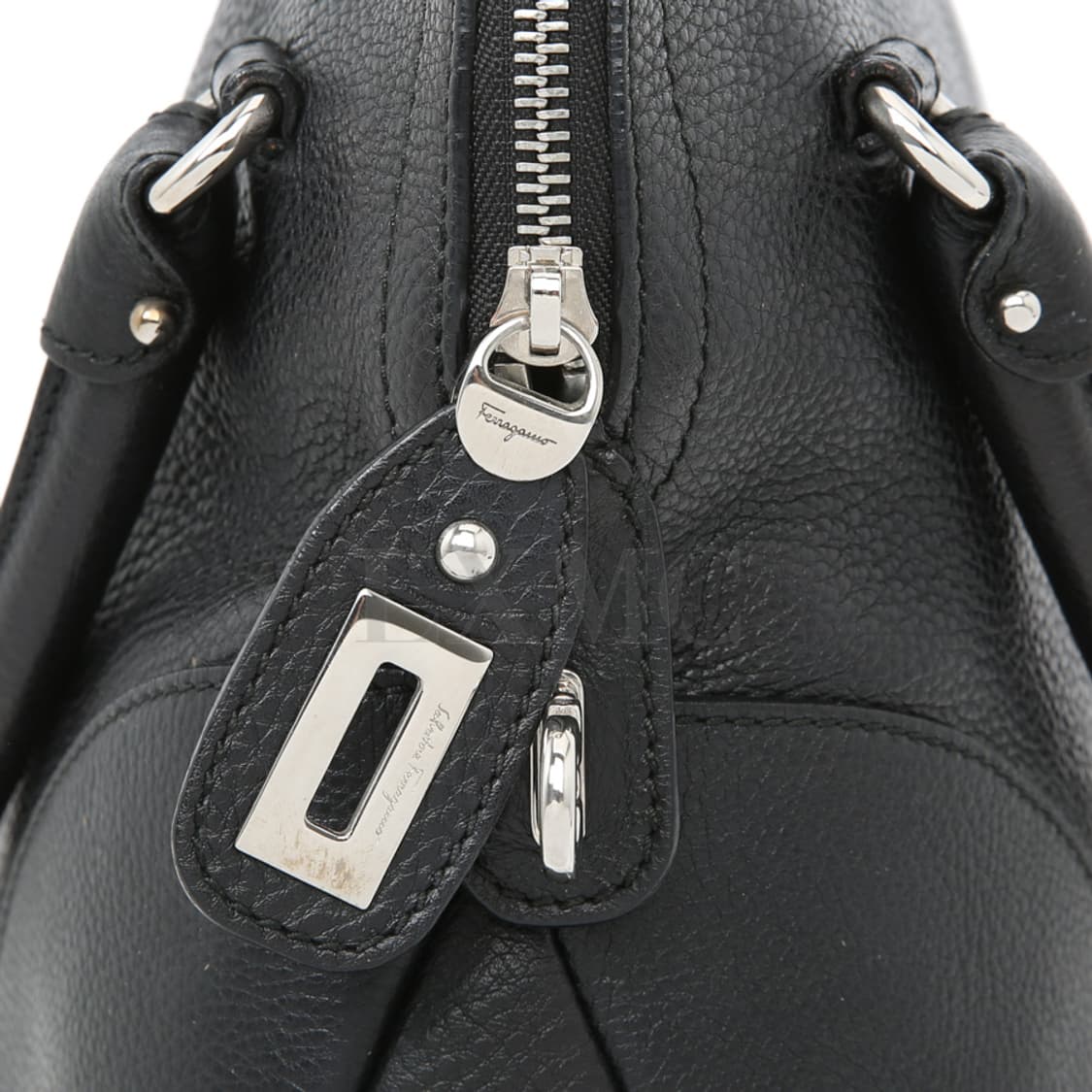 페라가모 보나리아 간치니 숄더백 지퍼 보스턴 21B936 상품이미지9