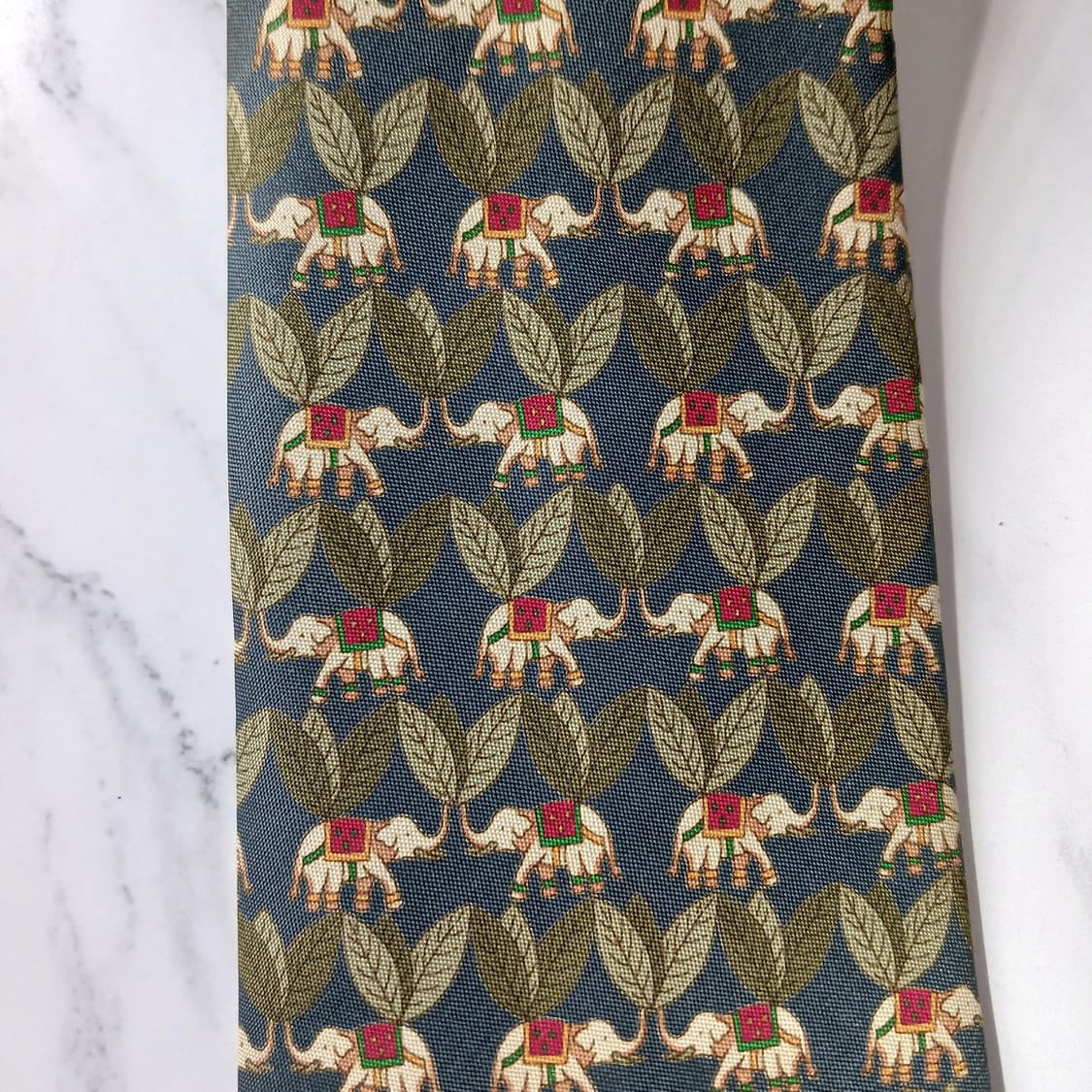 짐톰슨 실크 블루 코끼리 패턴 넥타이 9.5cm A+등급 E888
 상품이미지7