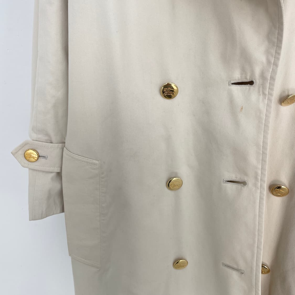 버버리 금장 더블 트렌치 코트 상품이미지5